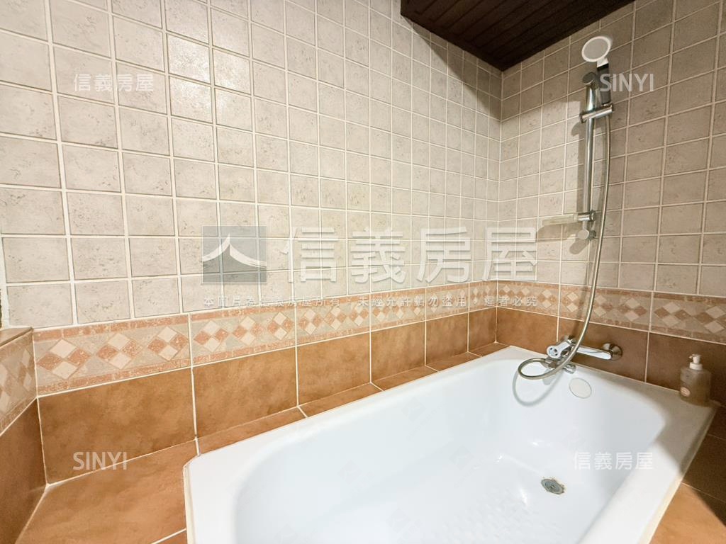 近美術館靜謐美寓房屋室內格局與周邊環境