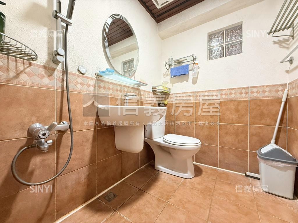 近美術館靜謐美寓房屋室內格局與周邊環境