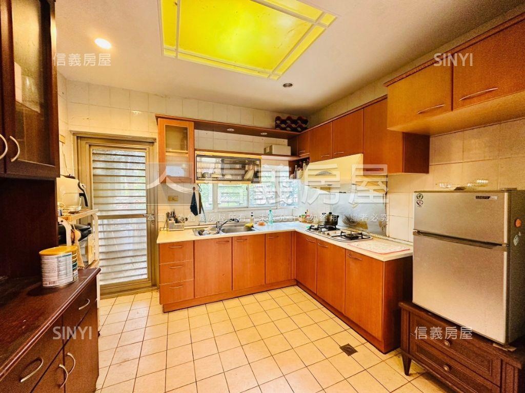淺水灣山莊山海豪景大別墅房屋室內格局與周邊環境