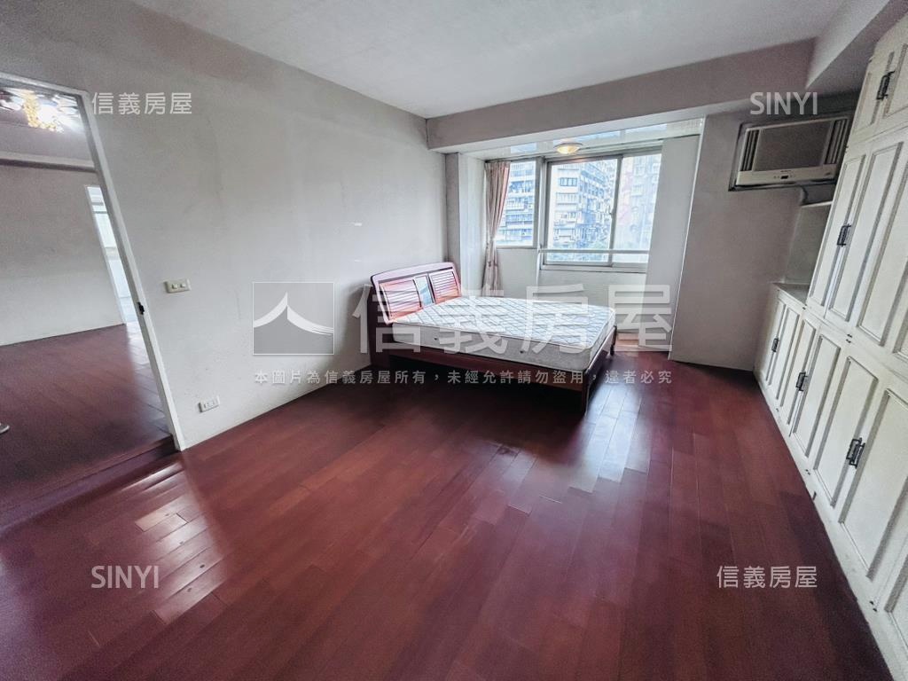捷運中山國小採光華廈房屋室內格局與周邊環境