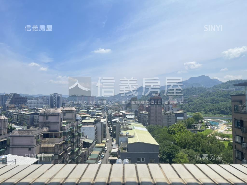 文山行旅高樓三房車位房屋室內格局與周邊環境