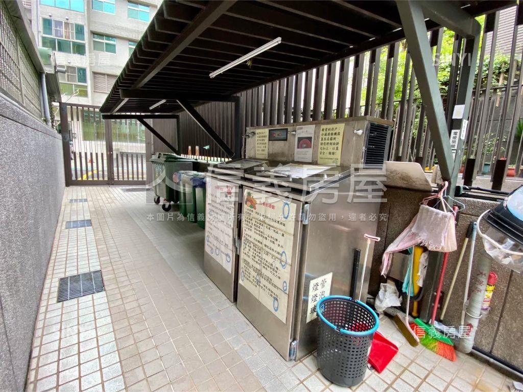 文山行旅高樓三房車位房屋室內格局與周邊環境