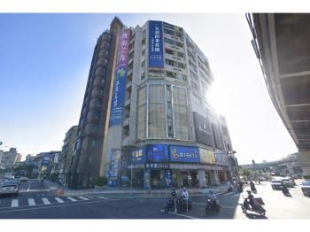 公館三角窗大面寬雙店面