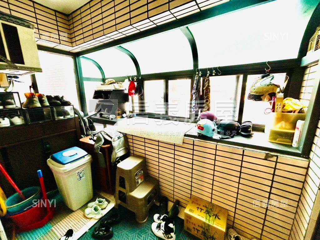 大湳低總價三房車位房屋室內格局與周邊環境