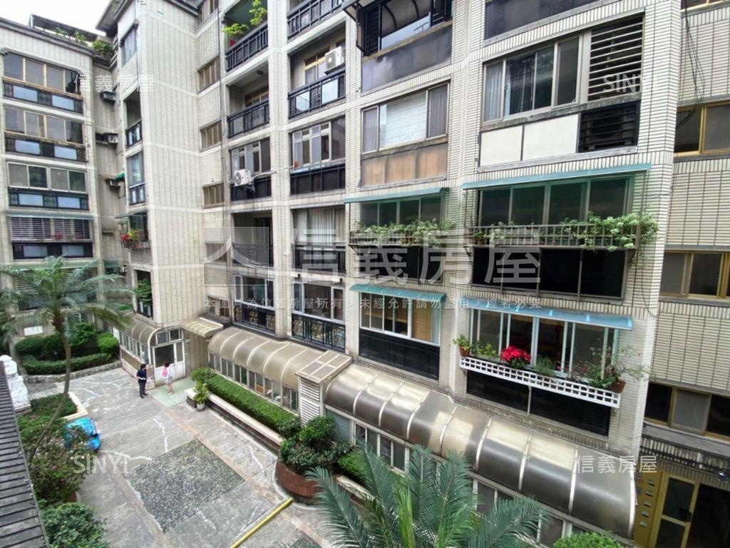 【主推】東區仁愛御府４房房屋室內格局與周邊環境
