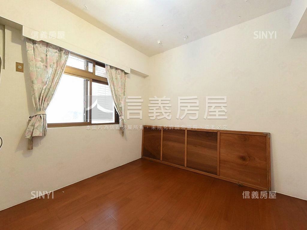 【主推】東區仁愛御府４房房屋室內格局與周邊環境