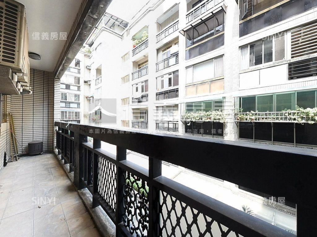 【主推】東區仁愛御府４房房屋室內格局與周邊環境