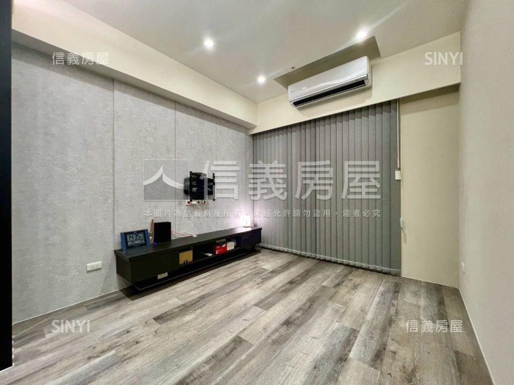 智能美妝３房車位房屋室內格局與周邊環境