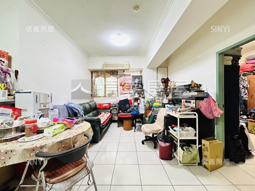 專任近捷運華廈３房房屋室內格局與周邊環境
