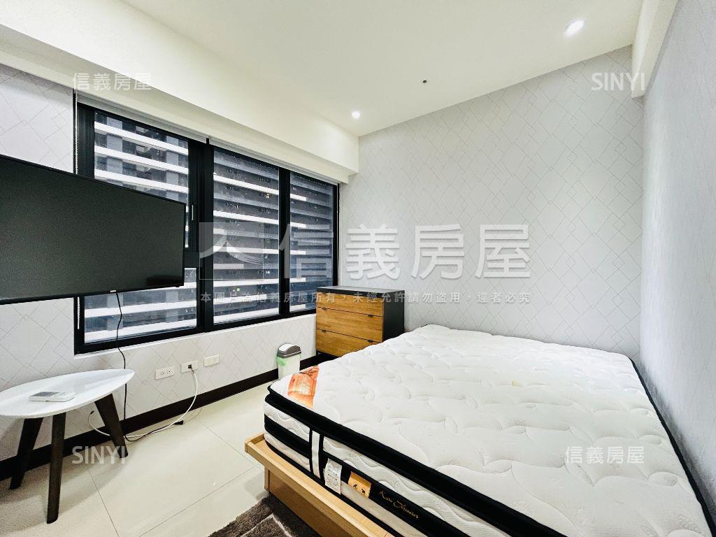 海洋都心美妝三房車位房屋室內格局與周邊環境