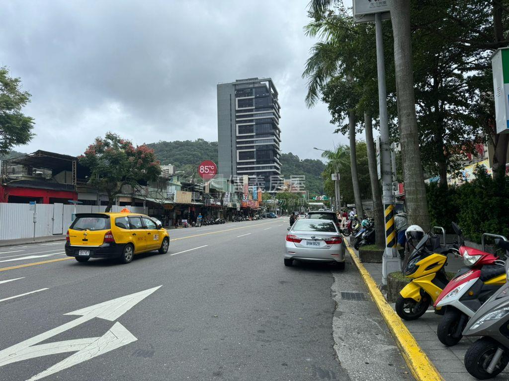 北士科近捷運稀有套房房屋室內格局與周邊環境