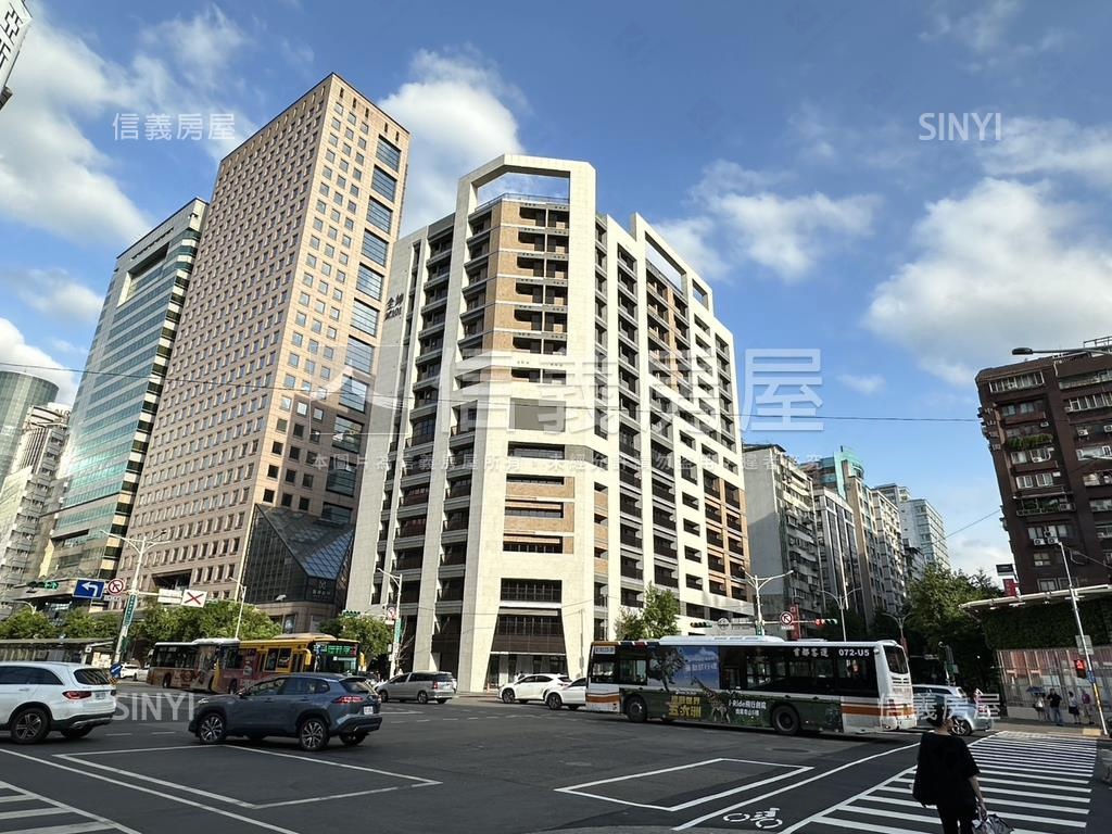全坤Ｘ１０１信義光復房屋室內格局與周邊環境