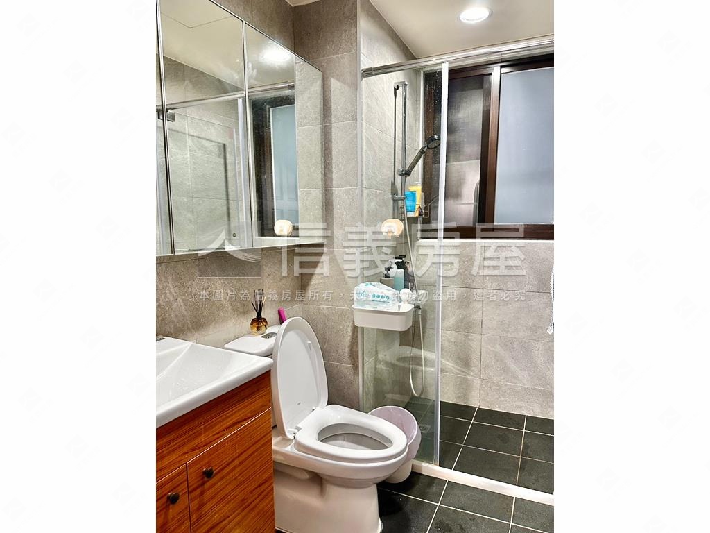 璟都麗緻美妝三房有車位房屋室內格局與周邊環境