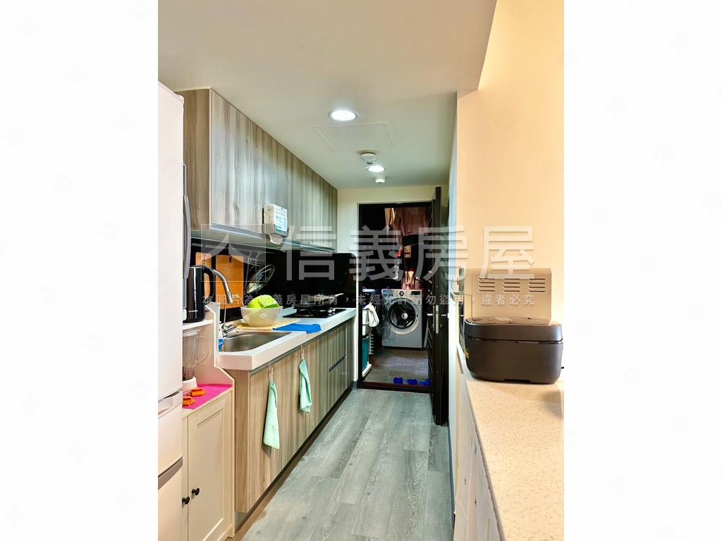 璟都麗緻美妝三房有車位房屋室內格局與周邊環境