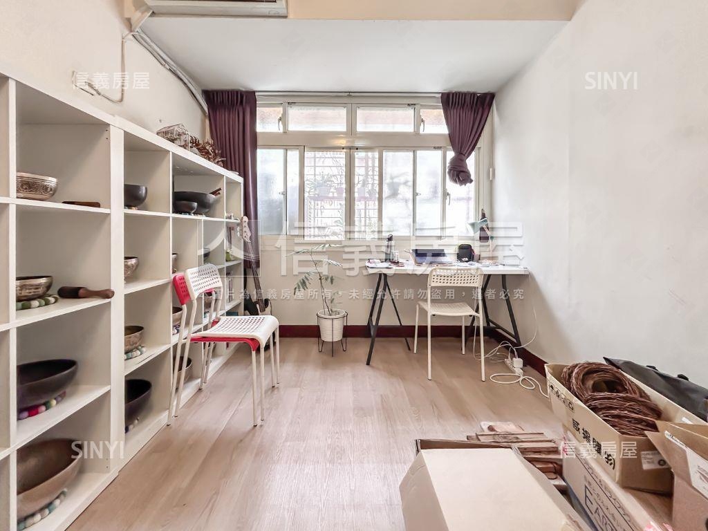 ★專任★綠意滿屋文青２樓房屋室內格局與周邊環境