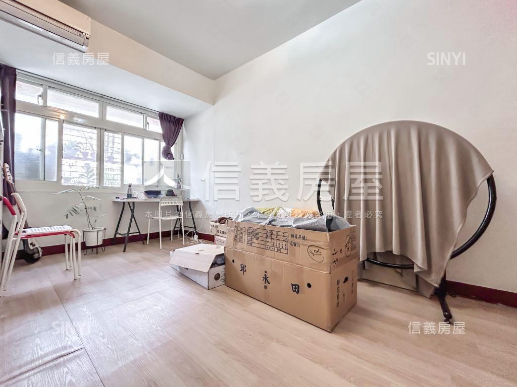 ★專任★綠意滿屋文青２樓房屋室內格局與周邊環境
