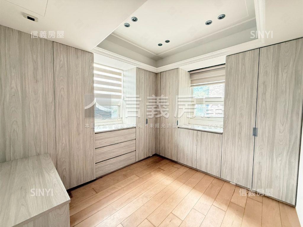 皇昱層峰百坪社區透天房屋室內格局與周邊環境