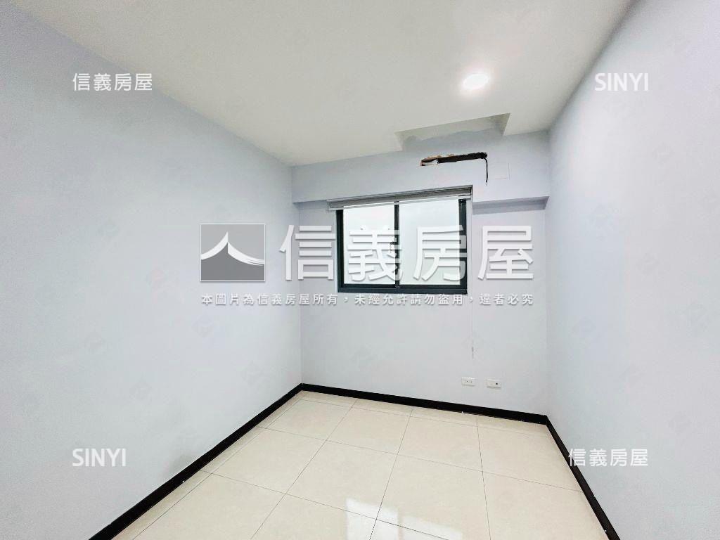藝文近慈文國中３房車位房屋室內格局與周邊環境