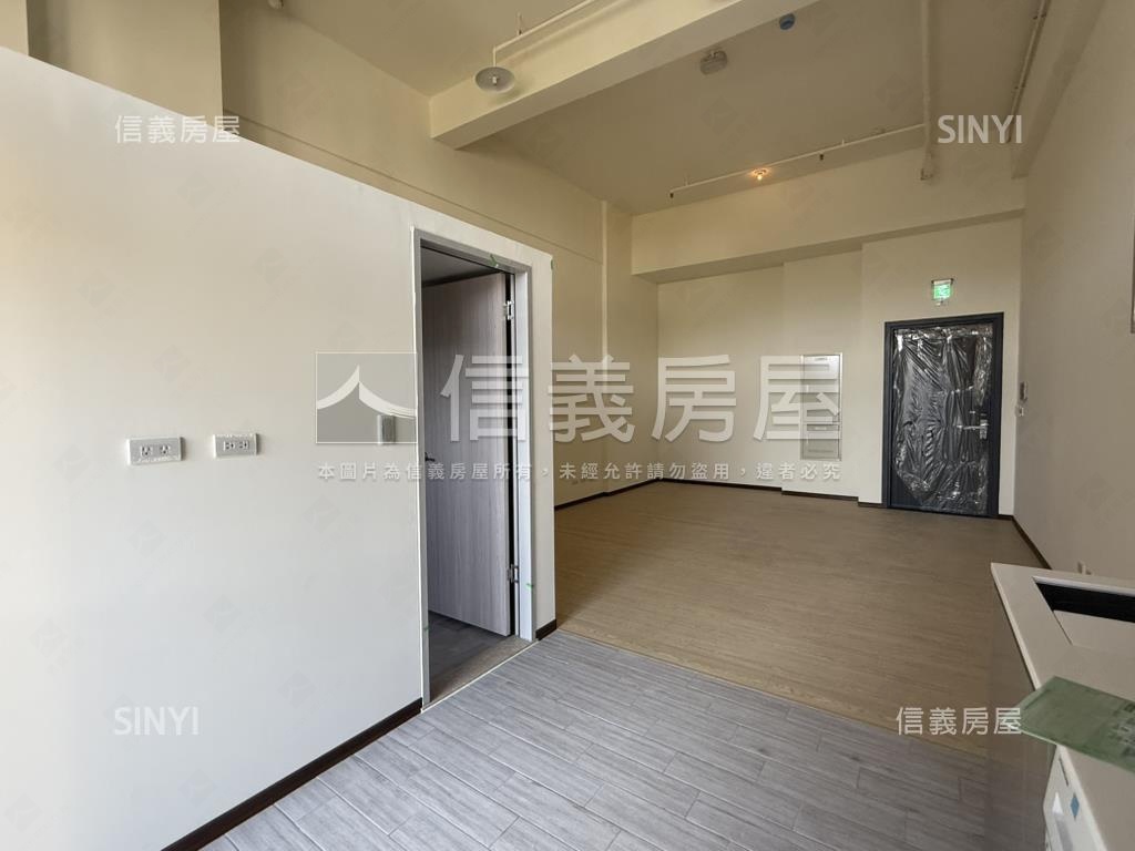 浩瀚湖濱城。全新未使用房屋室內格局與周邊環境