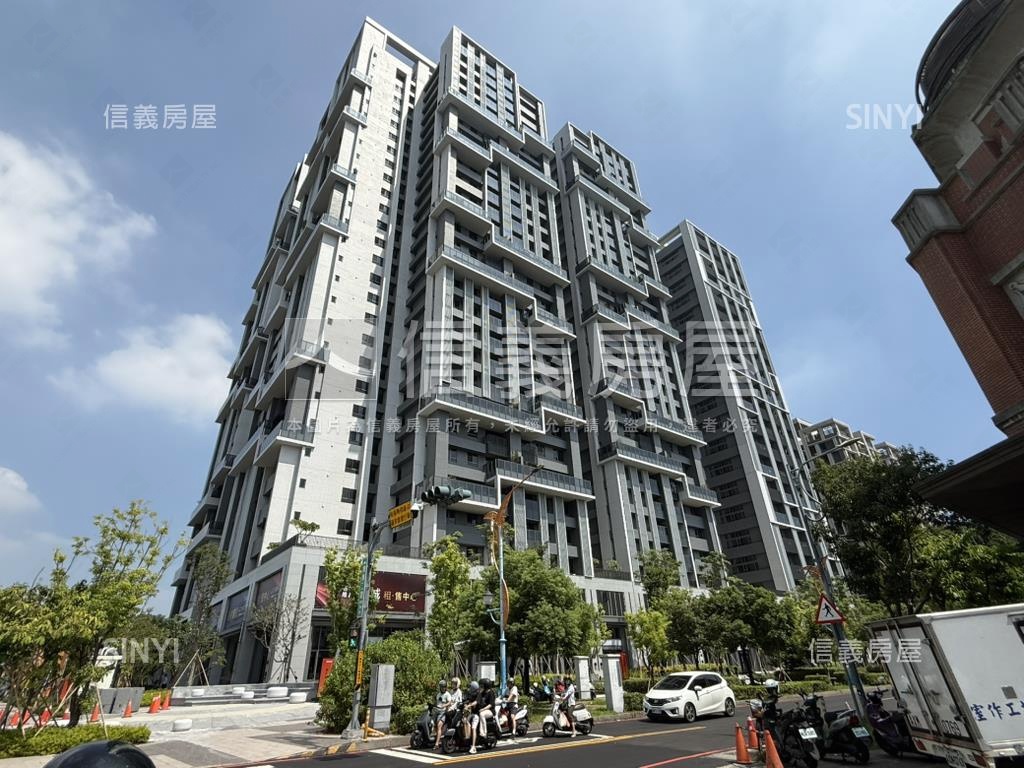 浩瀚湖濱城。全新未使用房屋室內格局與周邊環境