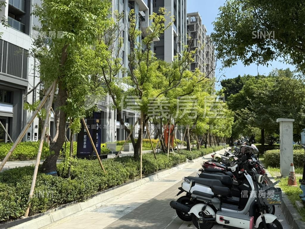浩瀚湖濱城。全新未使用房屋室內格局與周邊環境