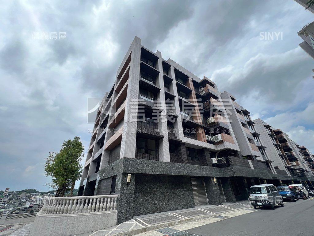 美麗山林兩房車位房屋室內格局與周邊環境