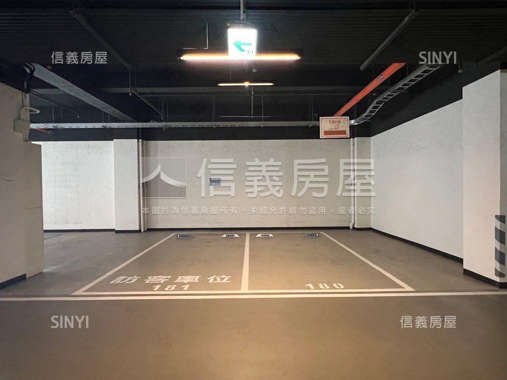 美麗山林兩房車位房屋室內格局與周邊環境