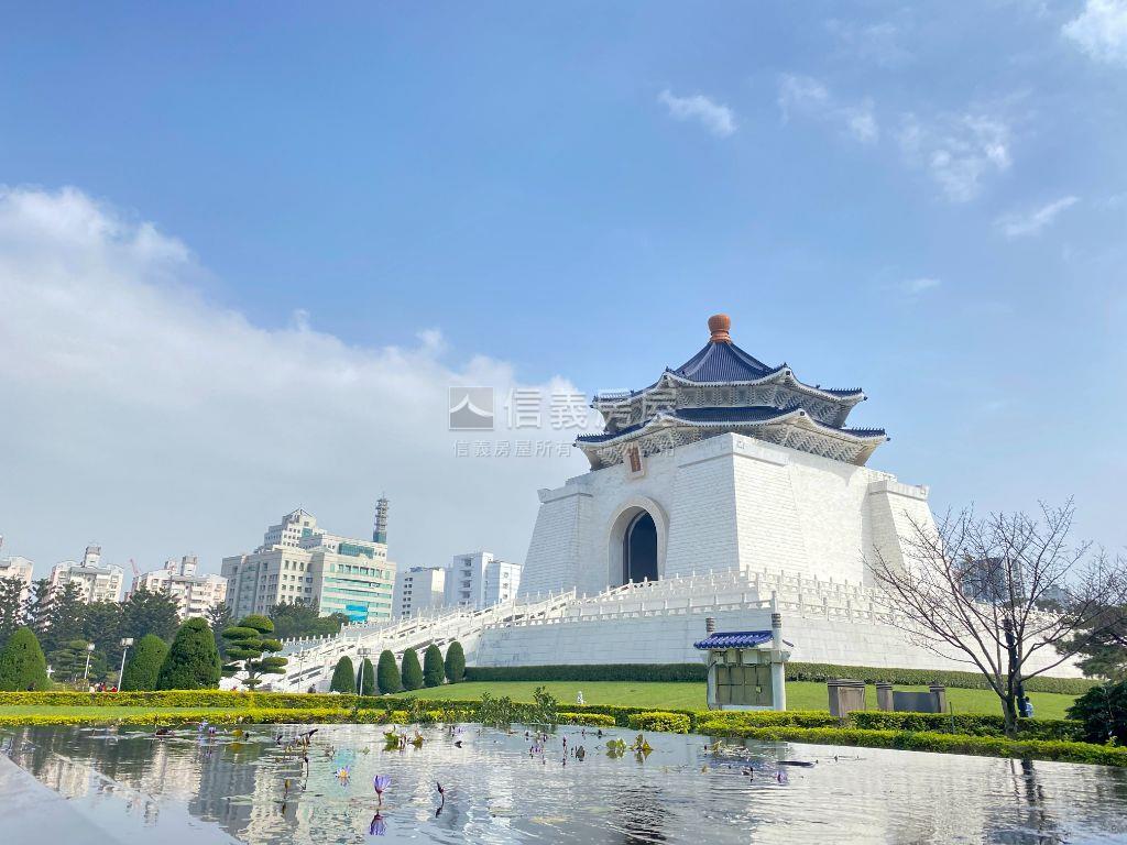 中正國中低總一樓●不二價房屋室內格局與周邊環境