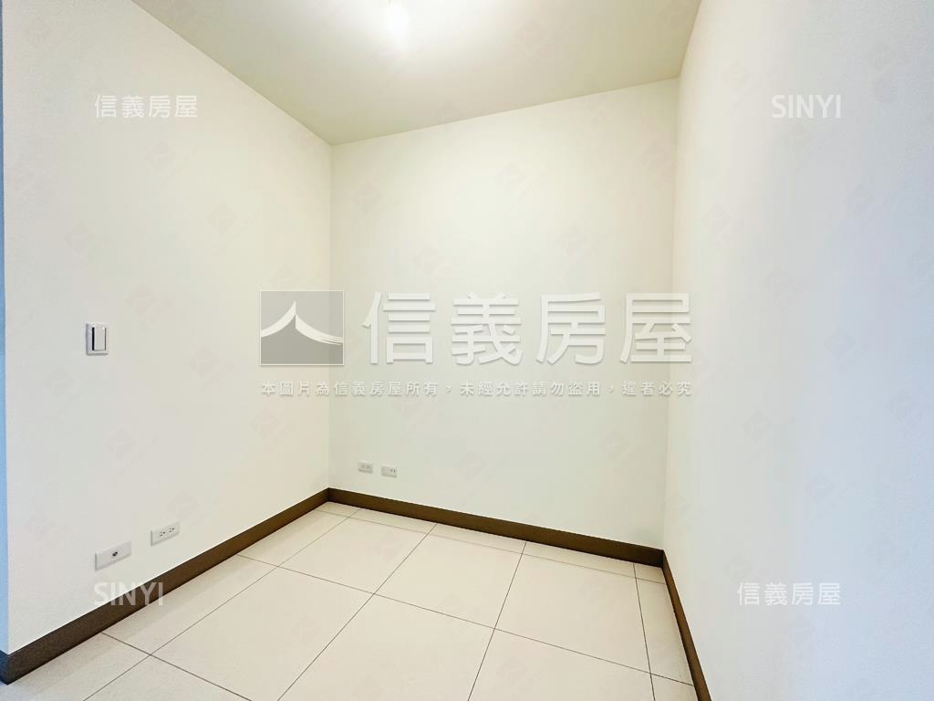 銳揚捷仕堡高景觀兩房平車房屋室內格局與周邊環境