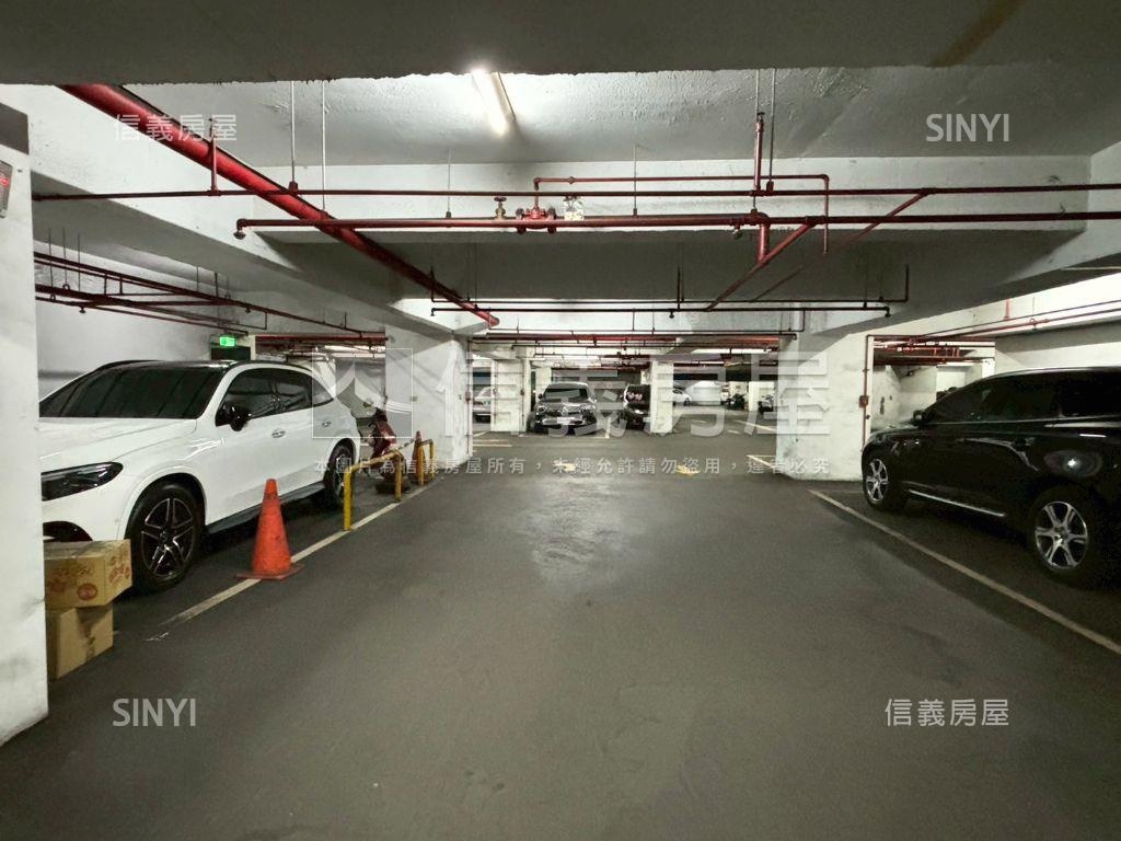 捷運菜寮。視野開闊第一站房屋室內格局與周邊環境