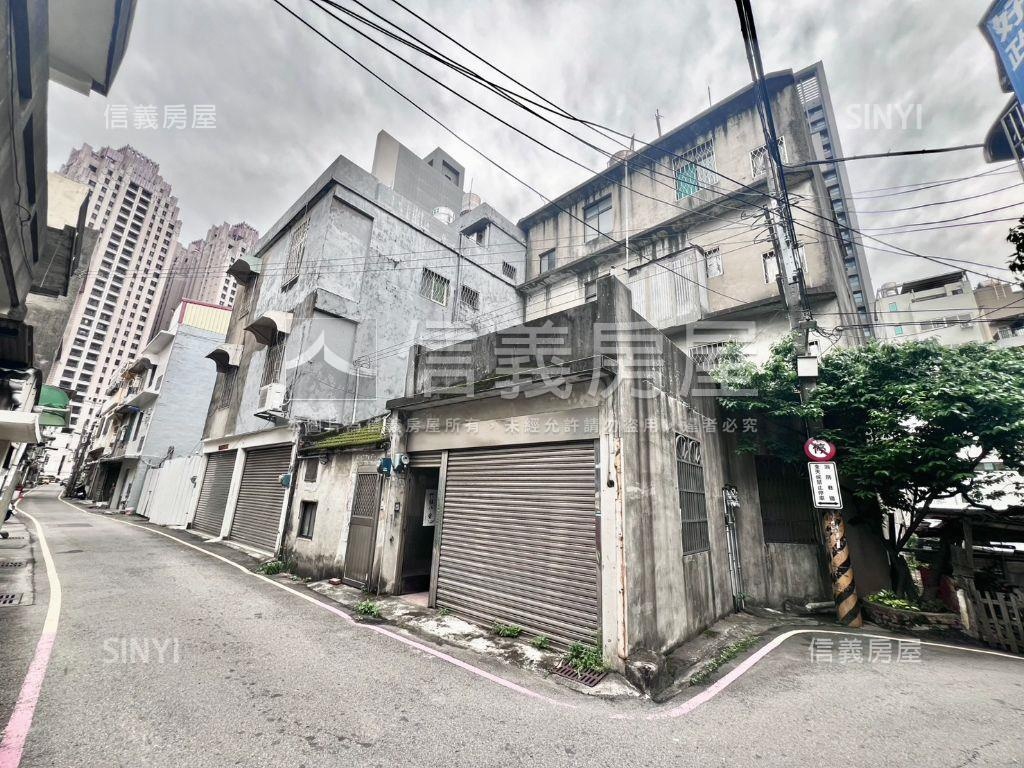 好市多前後臨路透天房屋室內格局與周邊環境