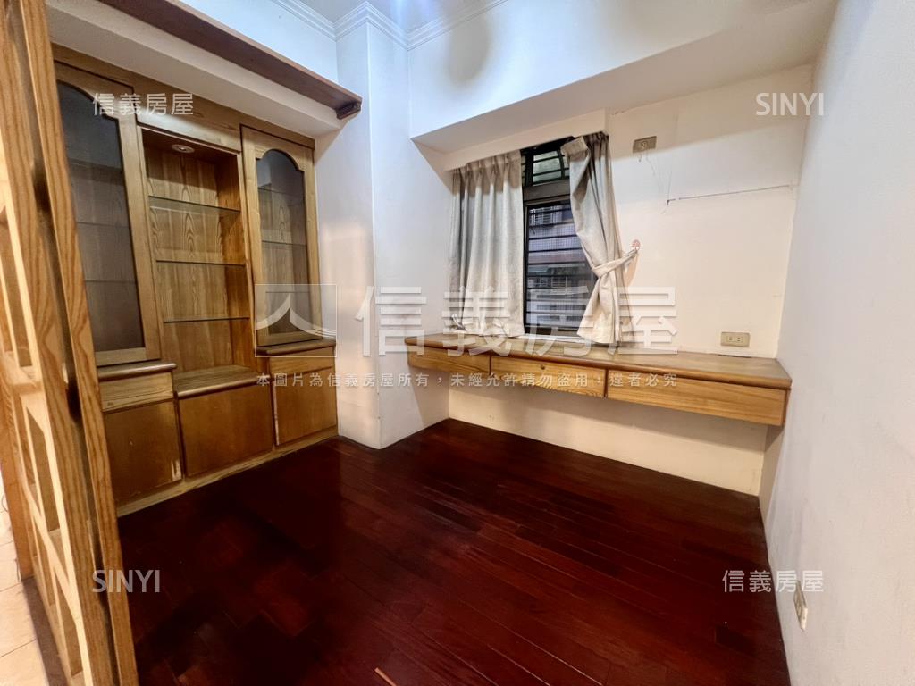 大世紀花園三房美屋房屋室內格局與周邊環境