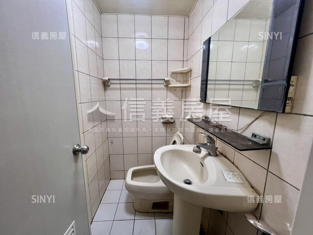 大世紀花園三房美屋房屋室內格局與周邊環境