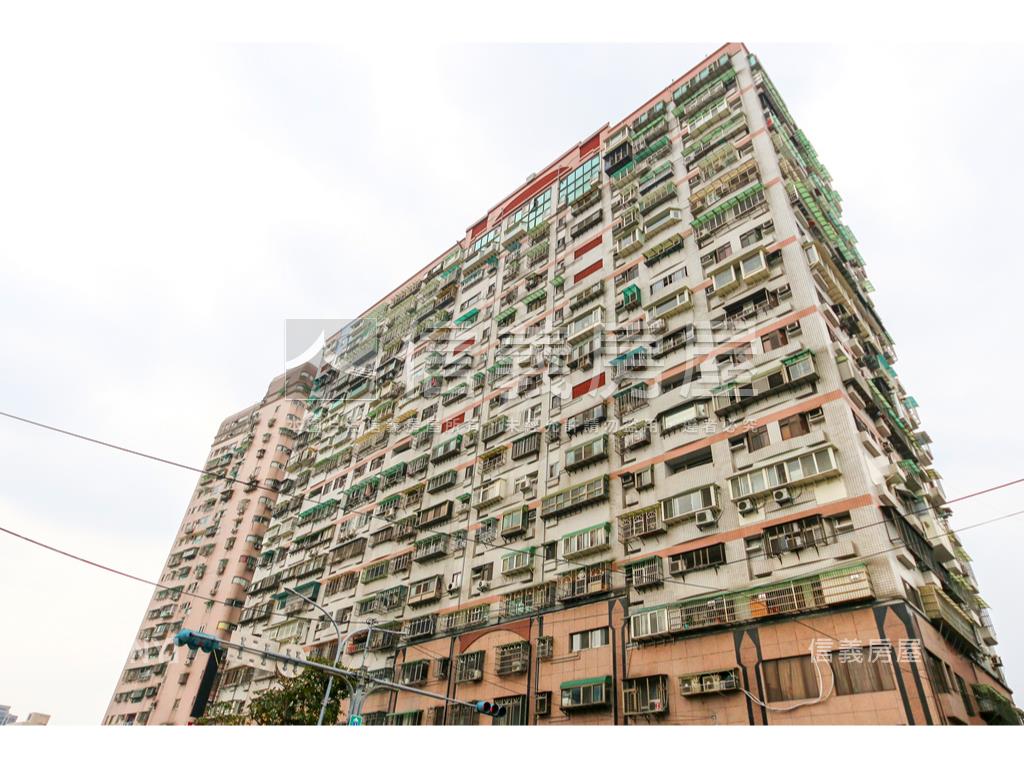 大世紀花園三房美屋房屋室內格局與周邊環境