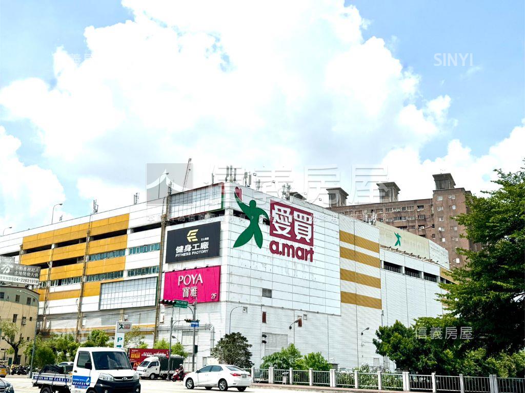 新案⭐文心高第角間金店面房屋室內格局與周邊環境