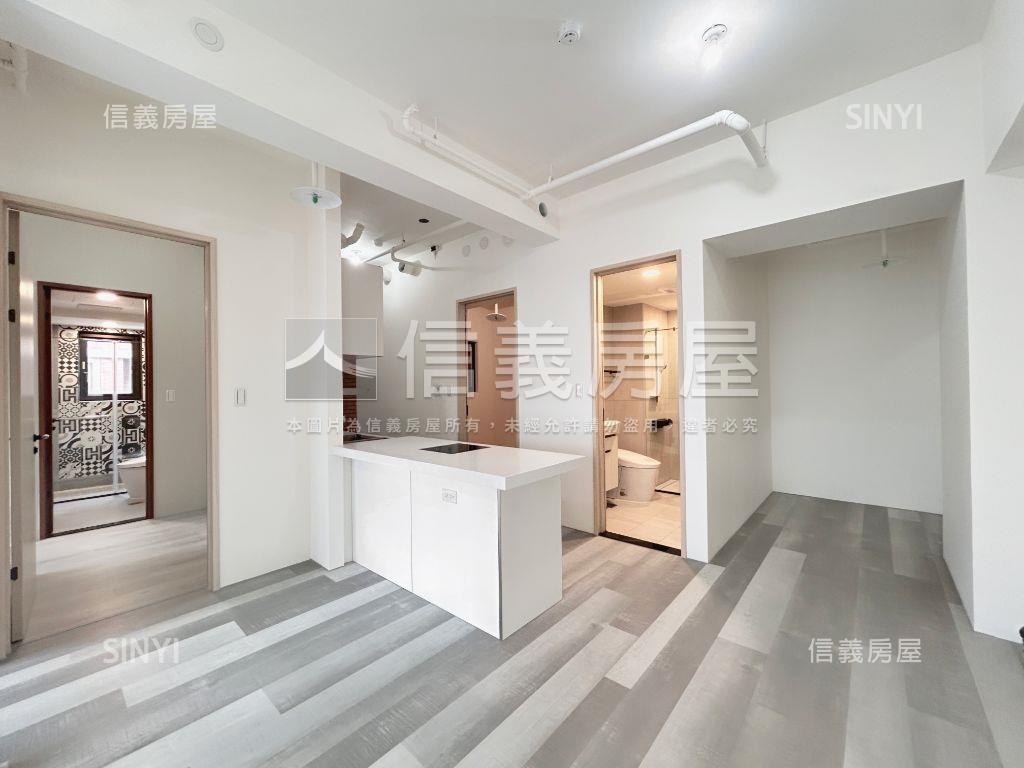 閱讀台灣高樓三房車位房屋室內格局與周邊環境