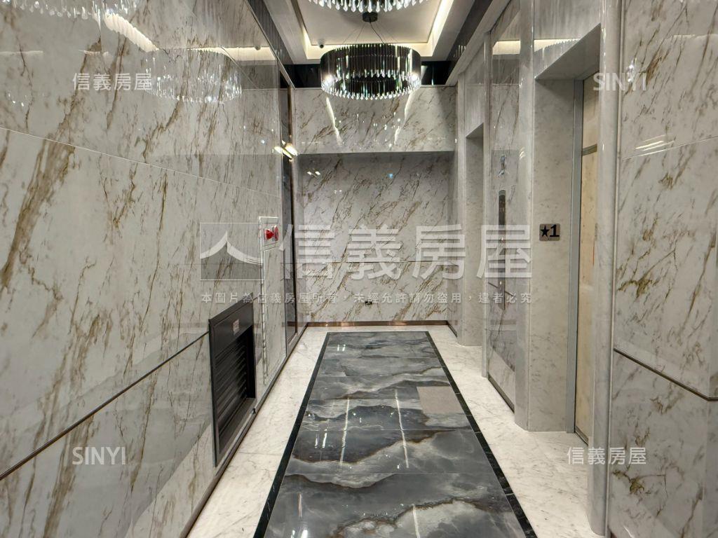 閱讀台灣高樓三房車位房屋室內格局與周邊環境