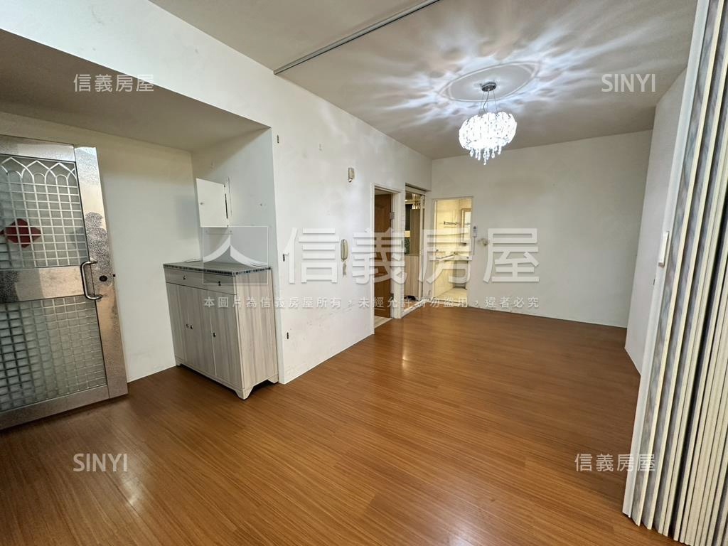 大安金華龍門庭院房屋室內格局與周邊環境