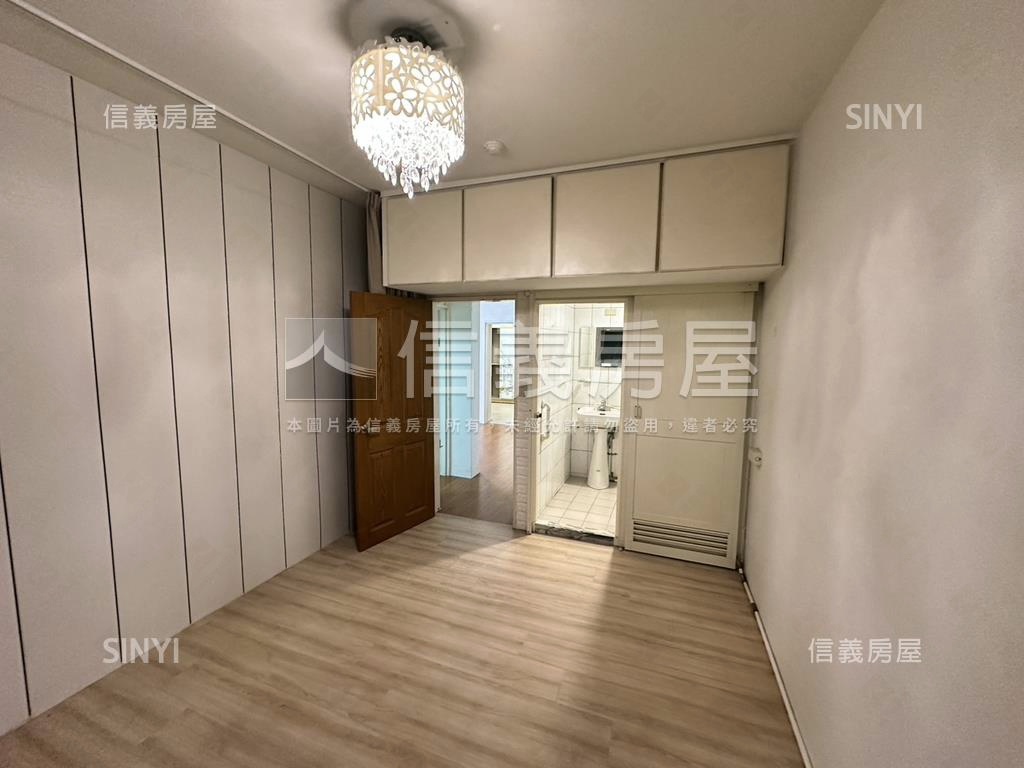 大安金華龍門庭院房屋室內格局與周邊環境