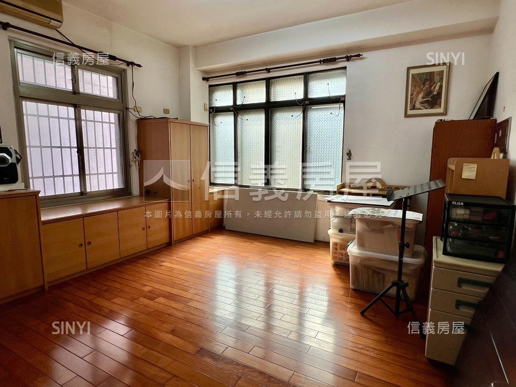 車站／商五土地／黃金透天房屋室內格局與周邊環境