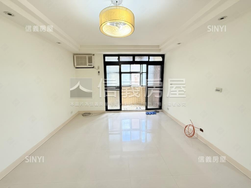 七張捷運靜巷３Ｆ美屋房屋室內格局與周邊環境