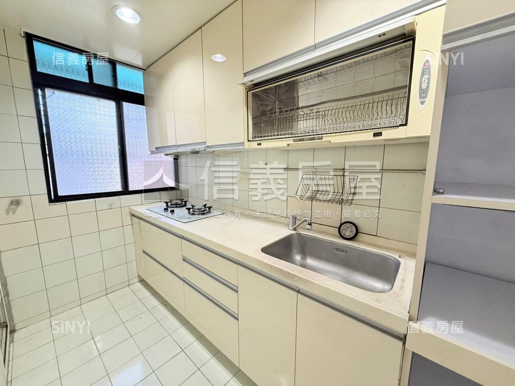 七張捷運靜巷３Ｆ美屋房屋室內格局與周邊環境