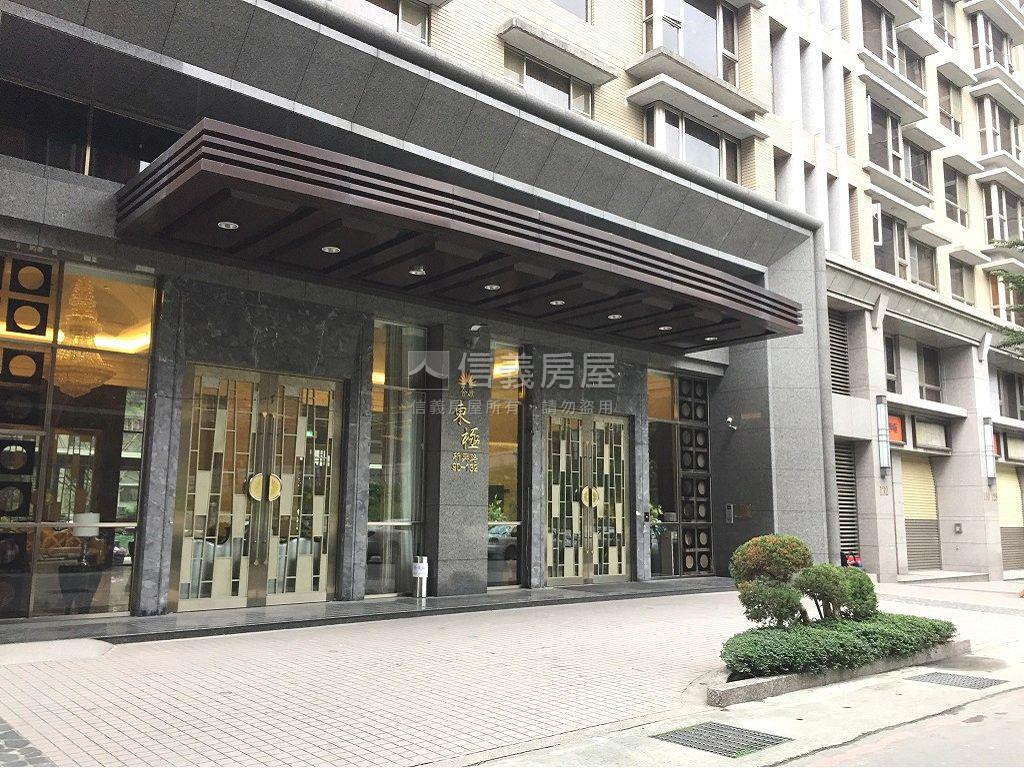 合康東極稀有大採光兩房房屋室內格局與周邊環境