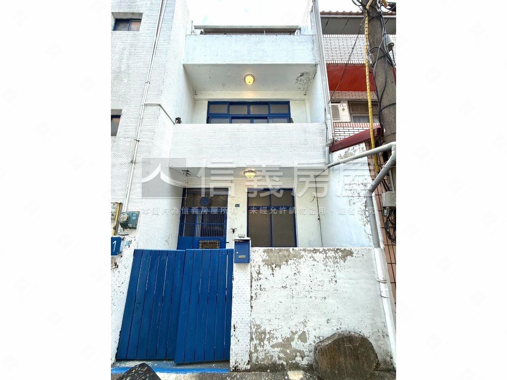 希臘海島風寧靜透天房屋室內格局與周邊環境