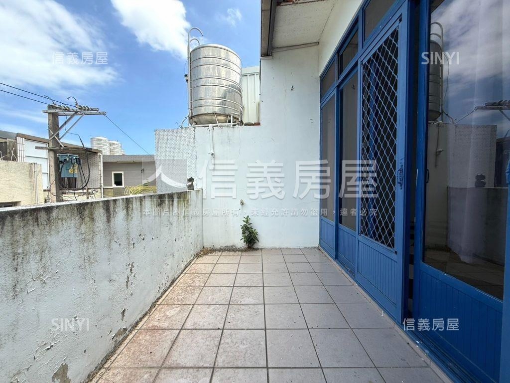 希臘海島風寧靜透天房屋室內格局與周邊環境