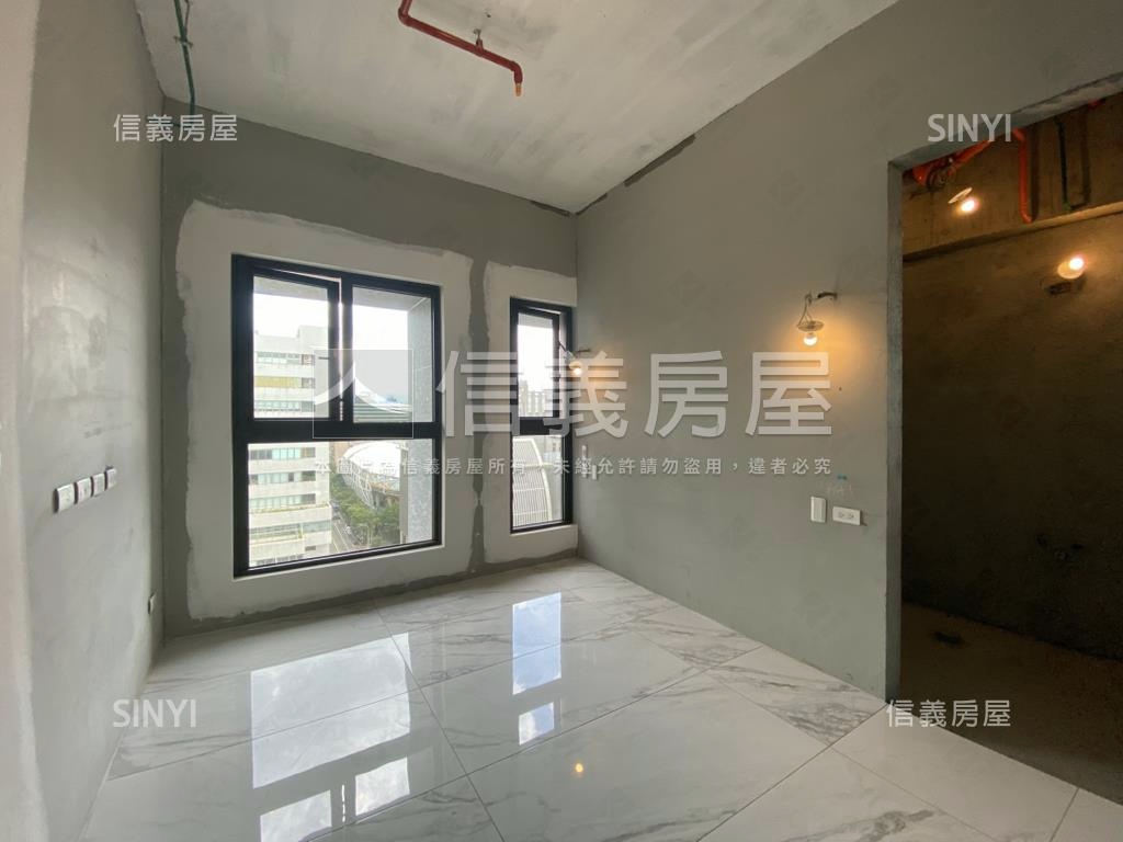 敦年敦北南京３房高樓車位房屋室內格局與周邊環境