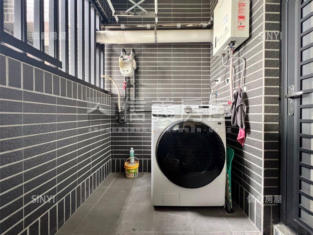 高大特區輕屋齡平車美宅房屋室內格局與周邊環境