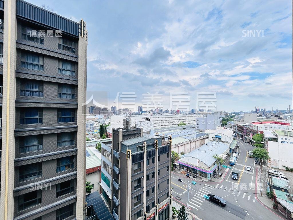 幸福公園２低屋齡兩房車位房屋室內格局與周邊環境