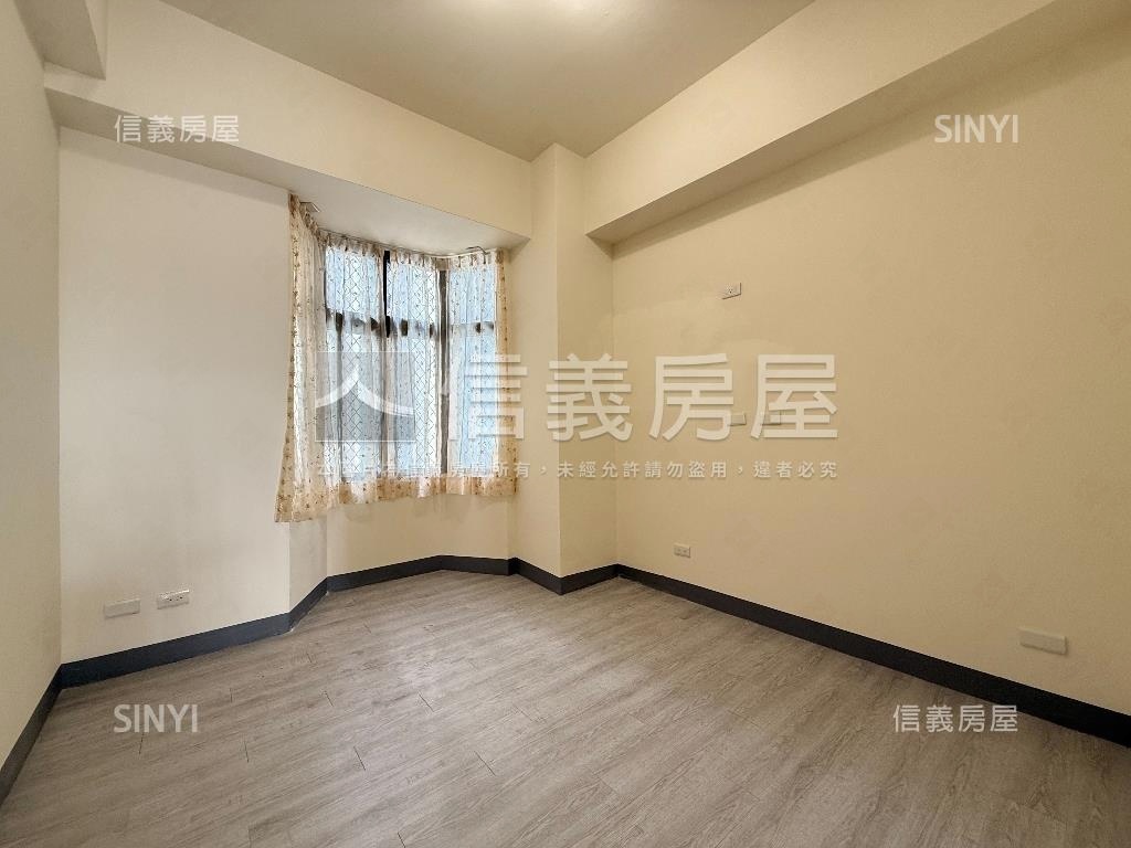 樹孝小資美麗三房房屋室內格局與周邊環境