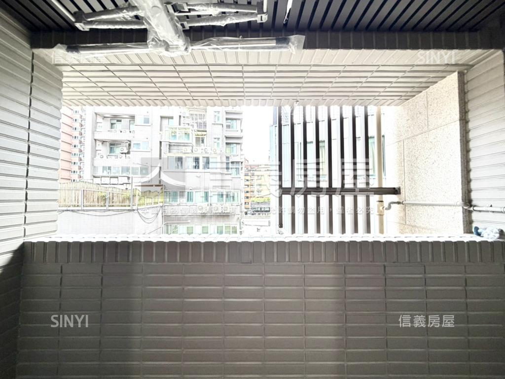 金之邸裝潢一房３Ｆ美屋房屋室內格局與周邊環境
